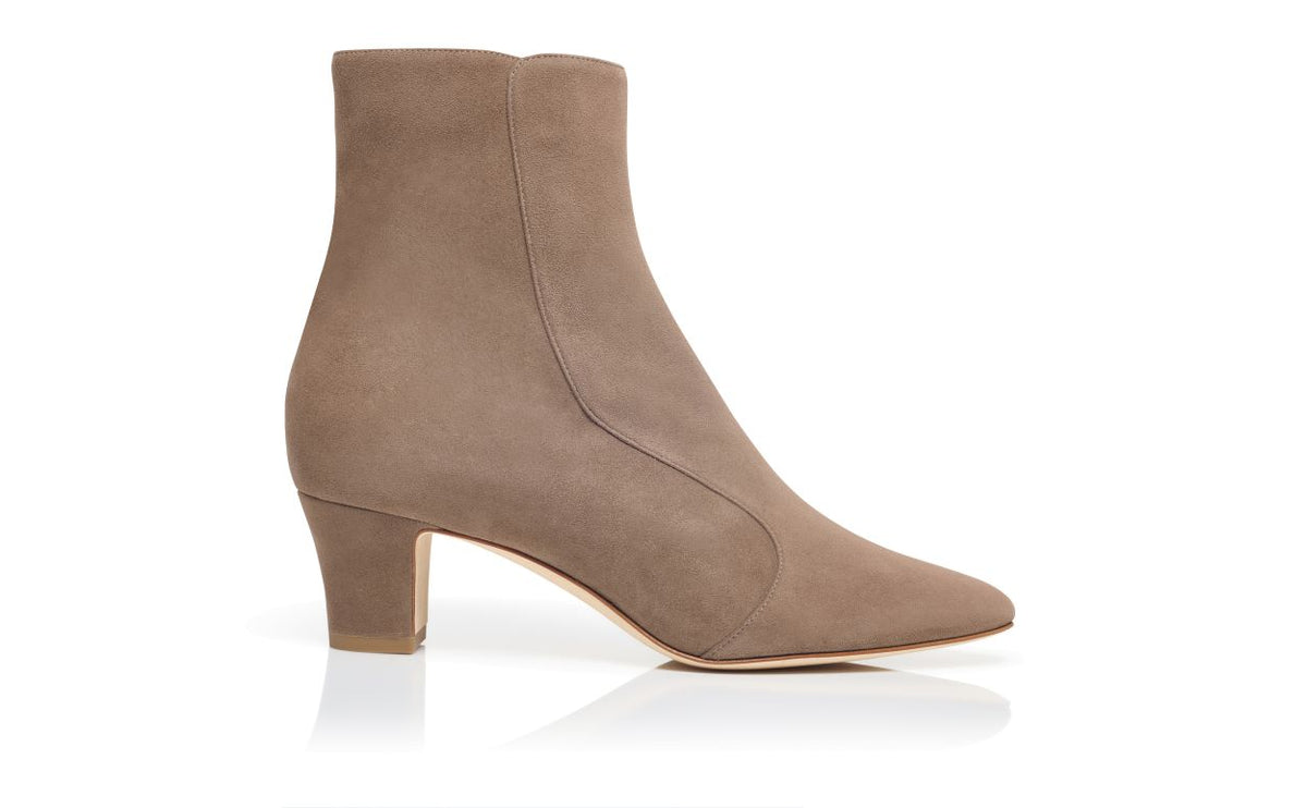 Clarisse Muse Brown Pointed Toe Ankle Boots – side profile showing brown pointed toe, suede, Vowalisse