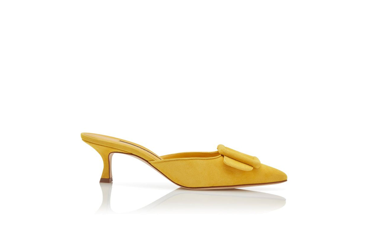 Clarisse Dream Yellow Pointed Toe Mules – side profile showing yellow pointed toe, suede, Vowalisse