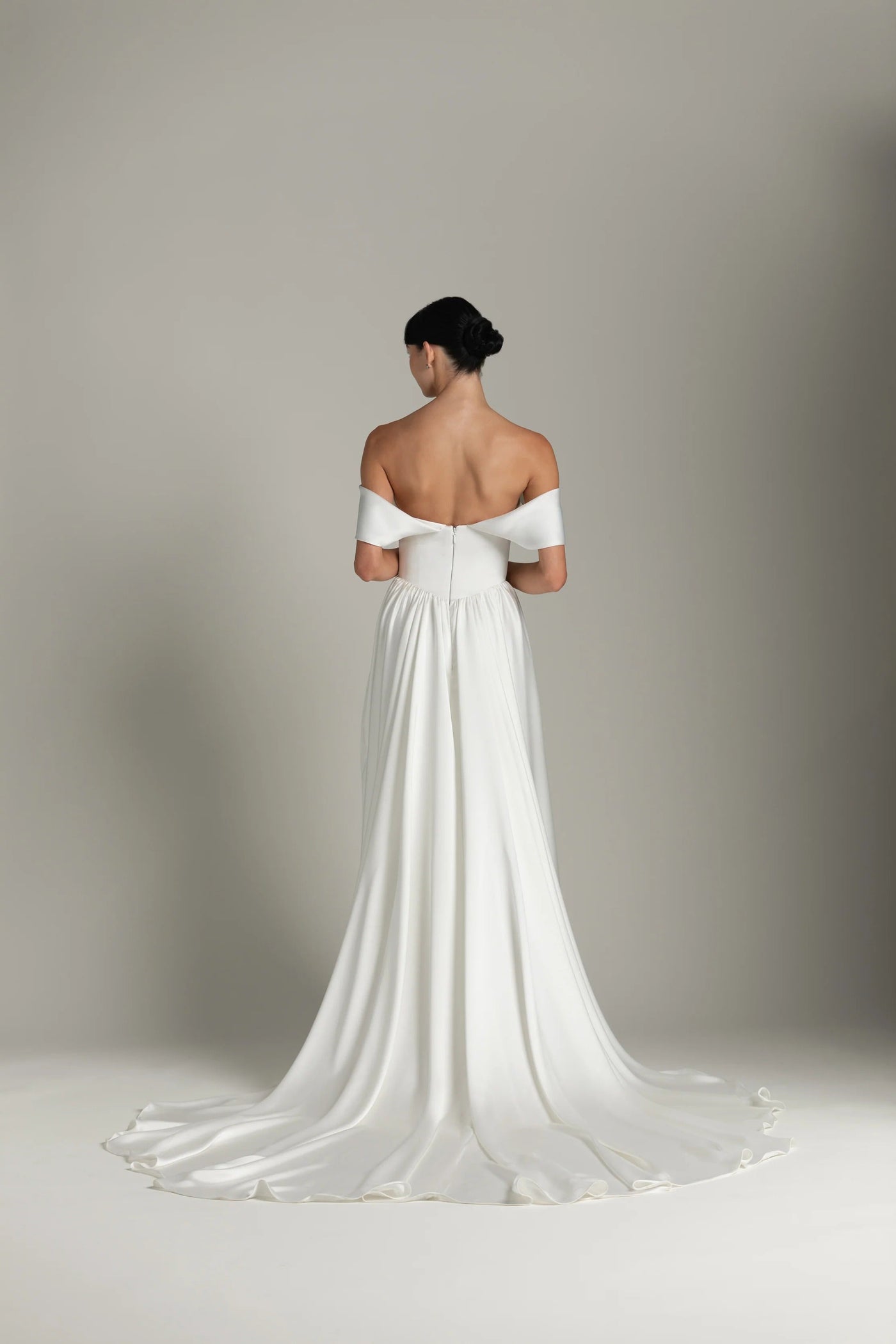 Alara Wedding Dress VOWALISSE bridal gown – view 5