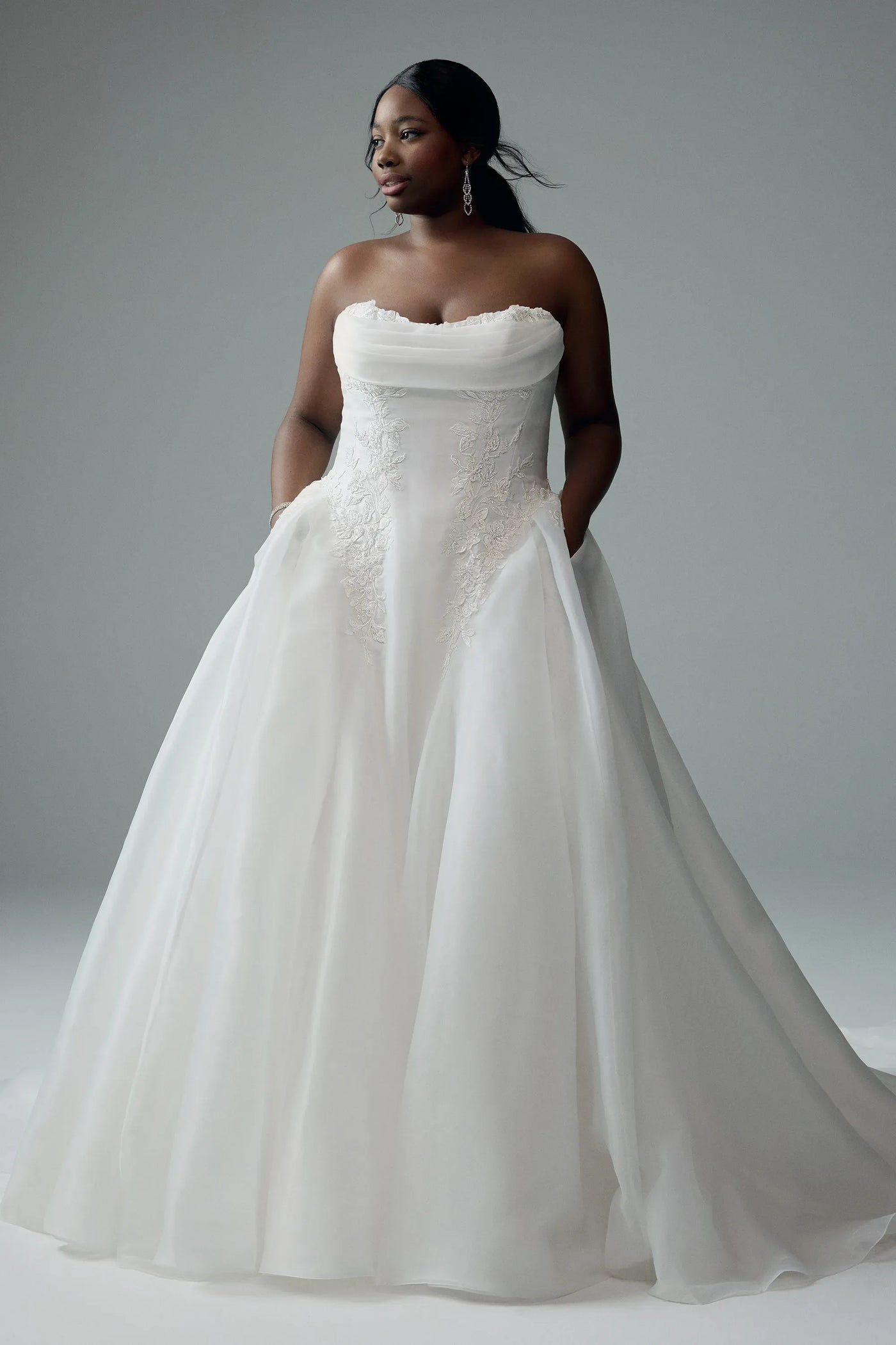 Joy Wedding Dress VOWALISSE bridal gown – view 2