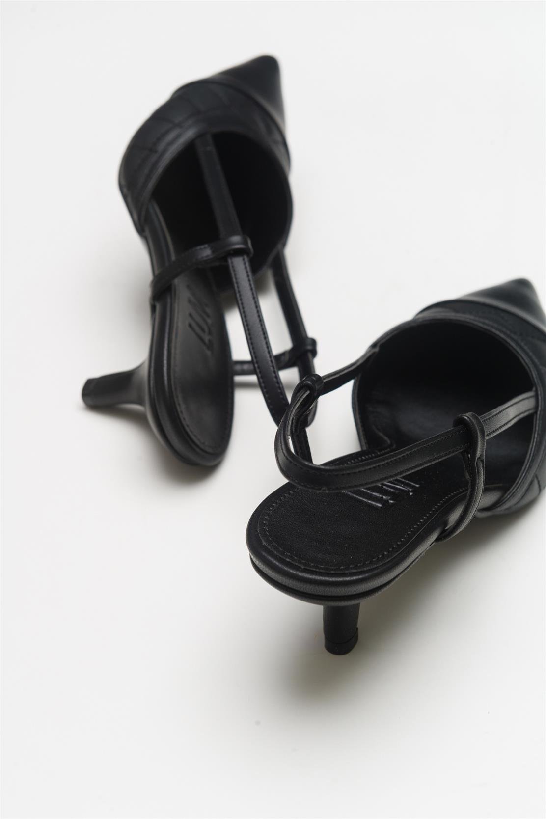 Point - Black Heeled Shoe – heel view showing leather, black, Vowalisse