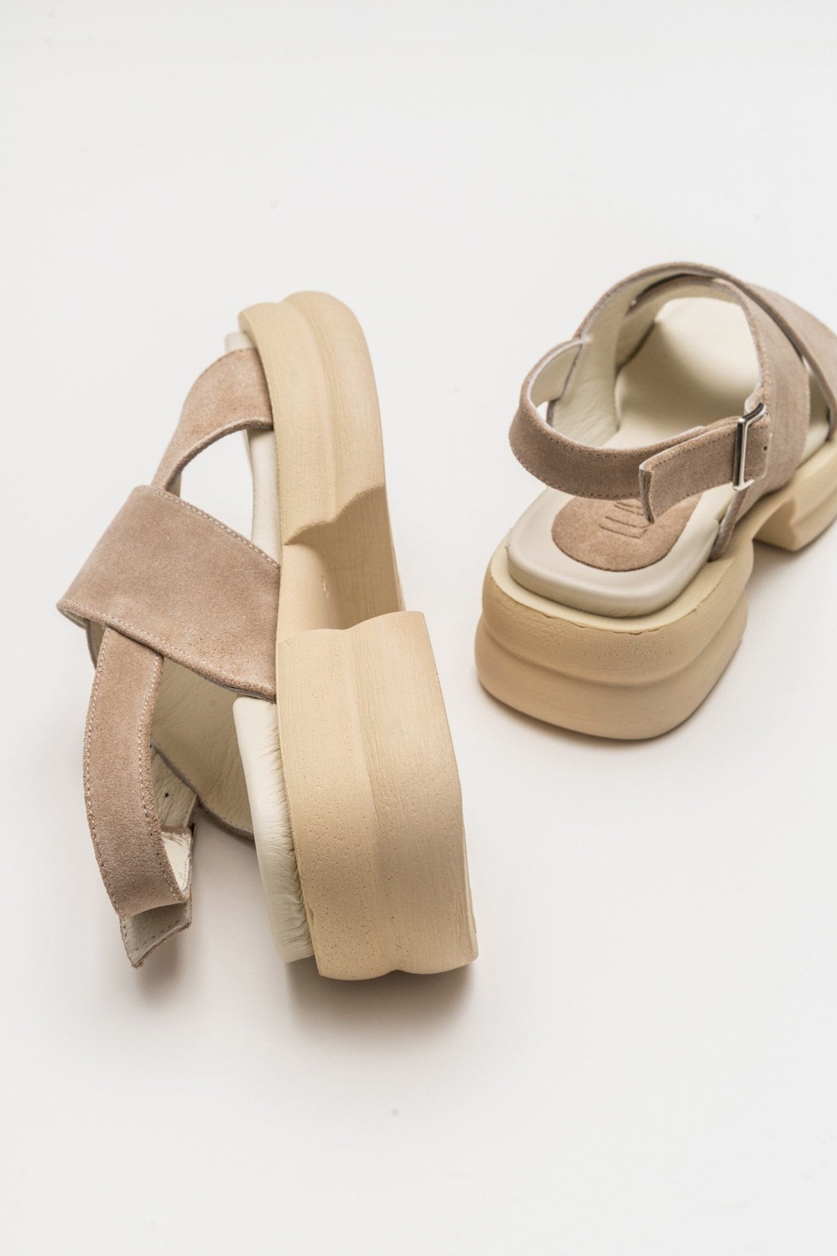 Gers - Beige Genuine Leather Sandal – back view showing leather, Vowalisse
