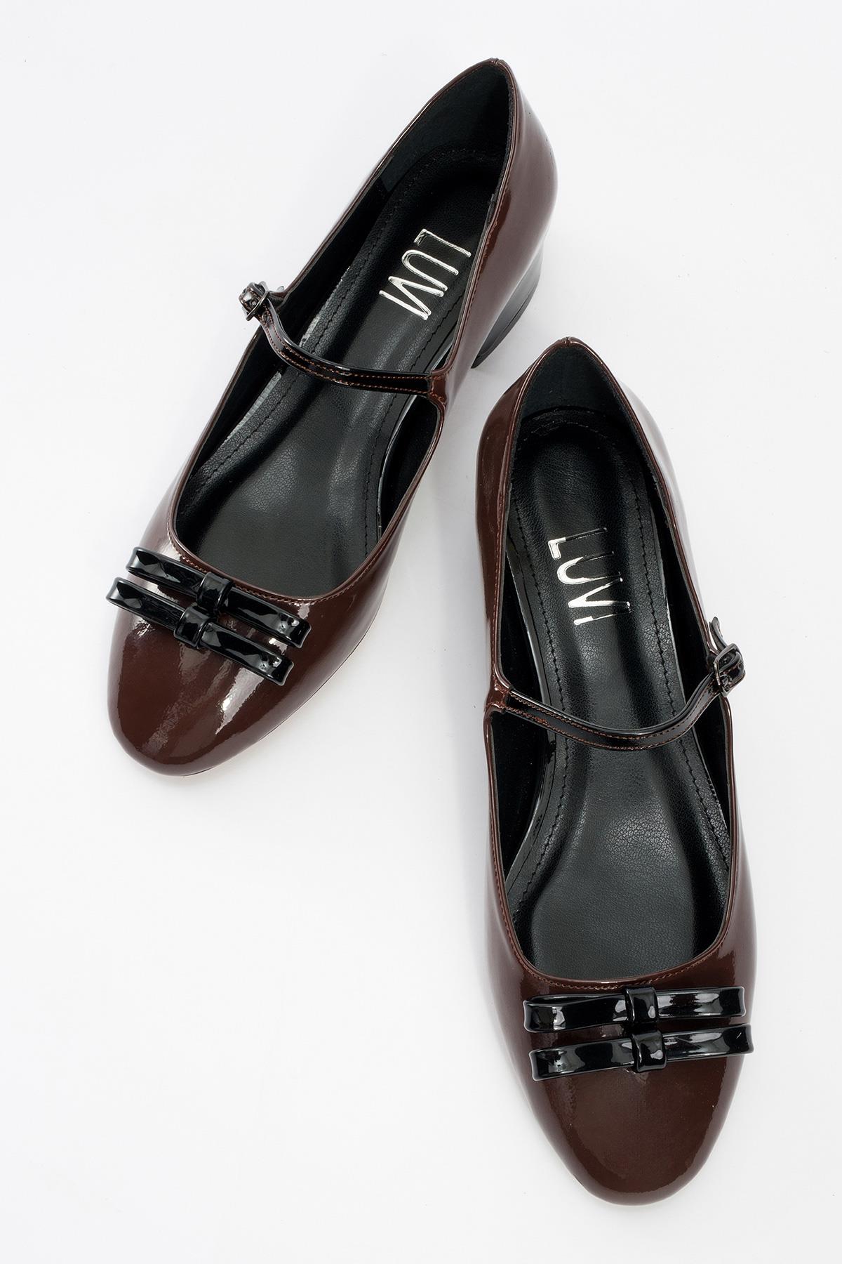 Stela - Brown-Black Patent Heeled Ballet Flat – side view showing leather, black, Vowalisse