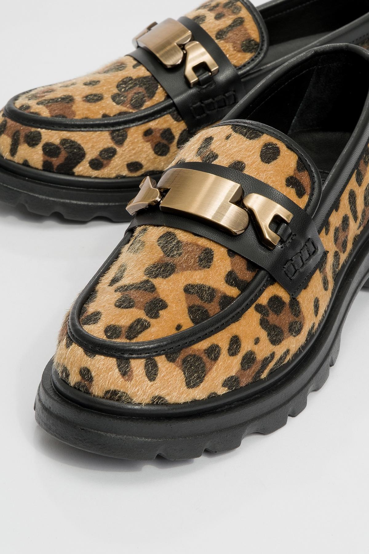 Pray - Black And Yellow Patterned Buckle Loafer – detail view showing leather, black, Vowalisse
