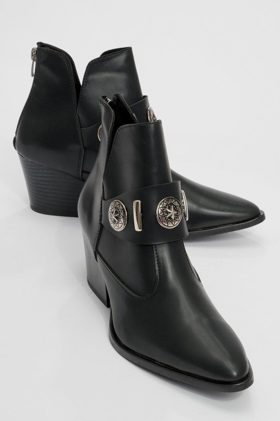 Kenda Black Buckle Block Heel Boot