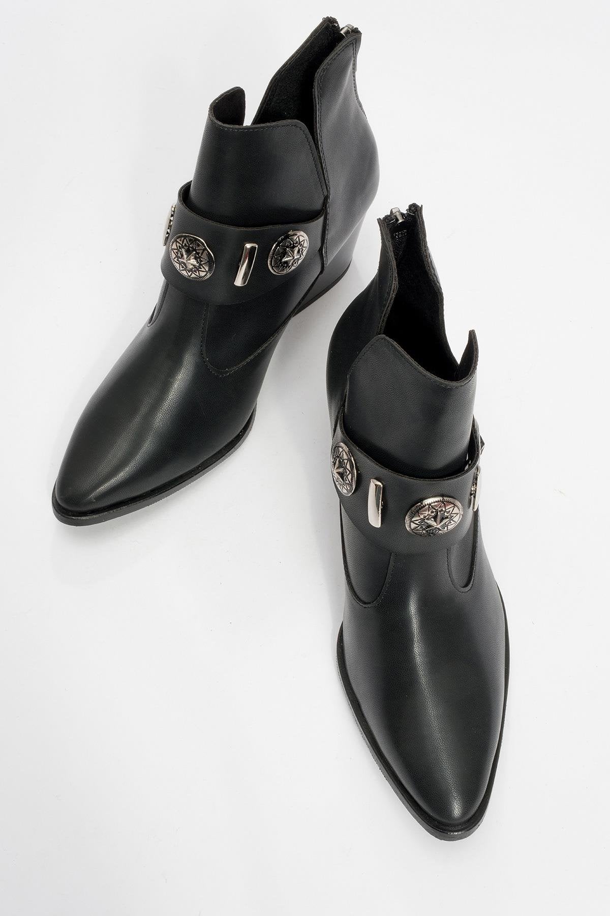 Kenda Black Buckle Block Heel Boot – side view showing leather, black, red, Vowalisse