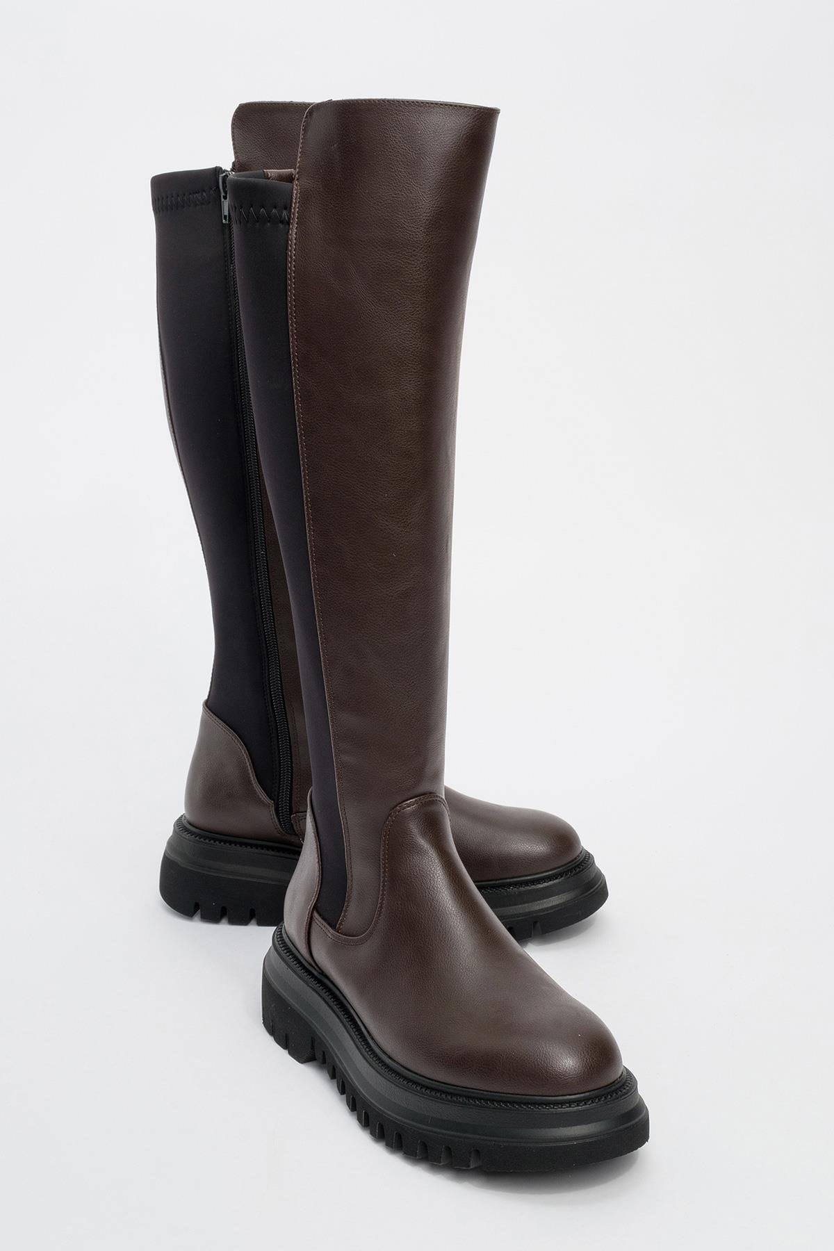 Shadow Brown Boot – front three-quarter view showing leather, Vowalisse