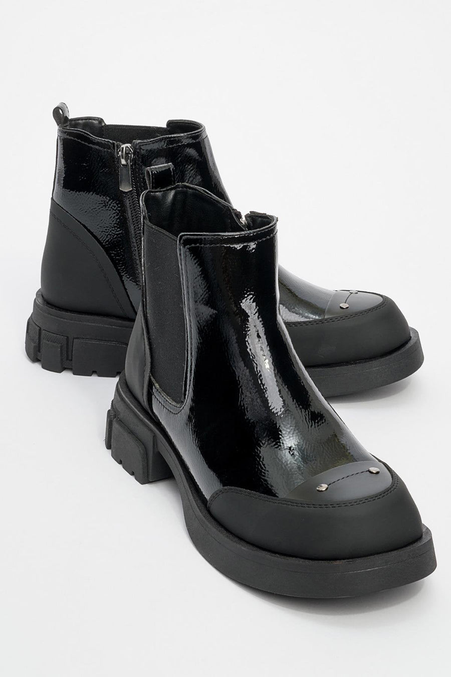 Albia - Black Zippered Elastic Boot