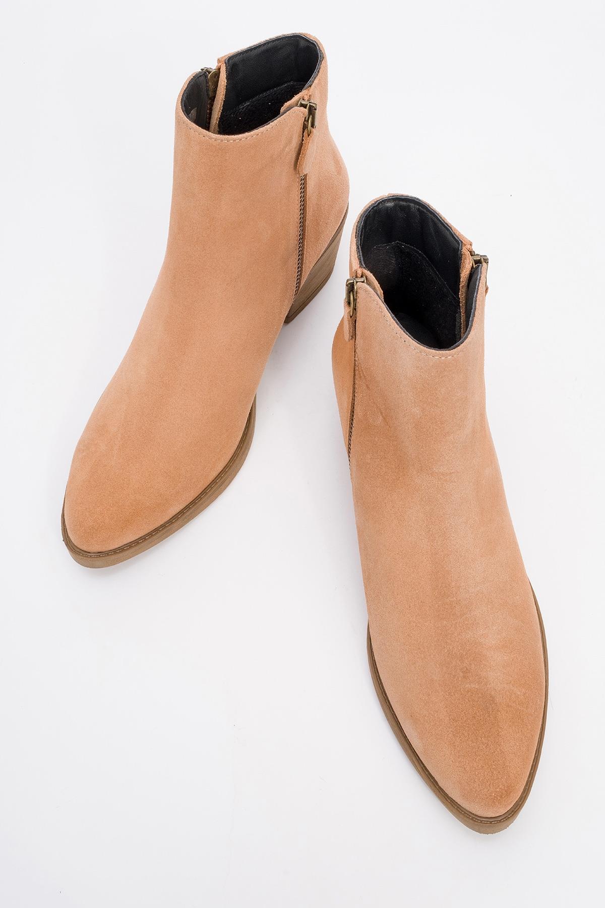 JAYER Dark Beige Leather Double-Zip Block Heel Boot – side view showing leather, red, Vowalisse