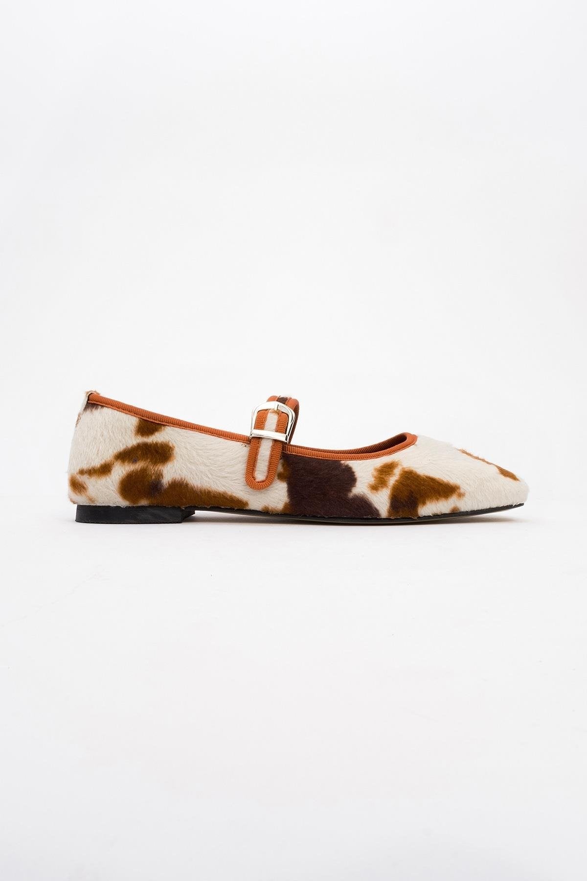 Cruze - Cognac Patterned Ballet Flat – heel view showing leather, Vowalisse