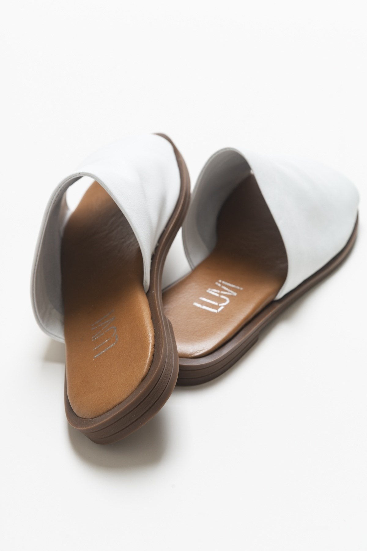 Clau - White Leather Sandal – side view showing leather, white, Vowalisse