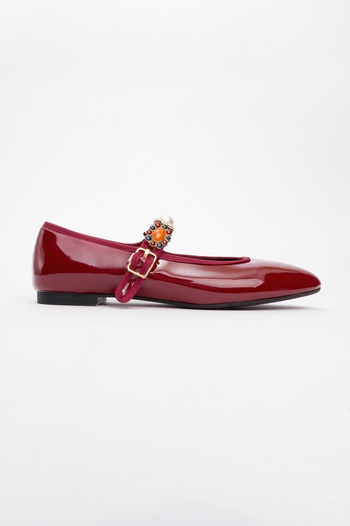 Lauras - Burgundy Patent Embellished Ballet Flat – heel view showing leather, Vowalisse