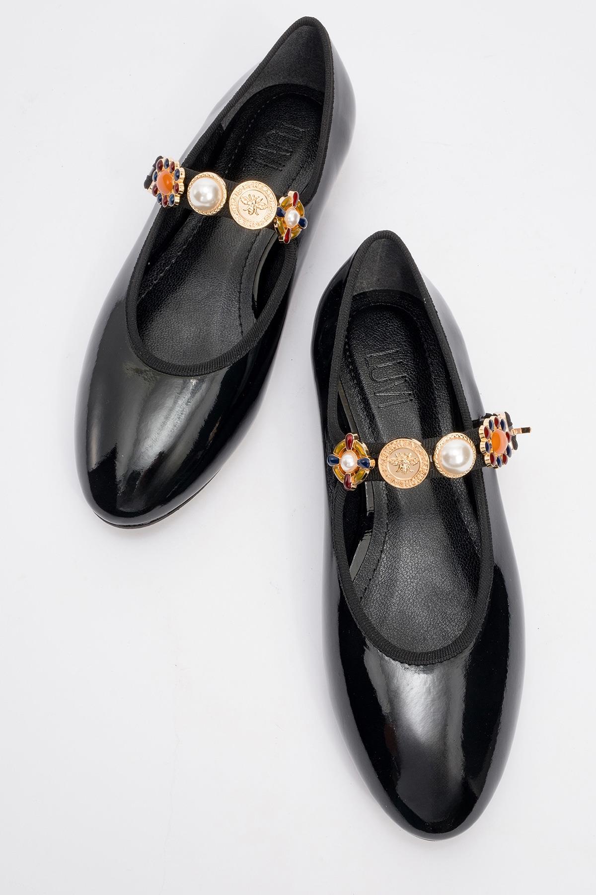 Lauras - Black Patent Embellished Ballet Flat – side view showing leather, black, Vowalisse