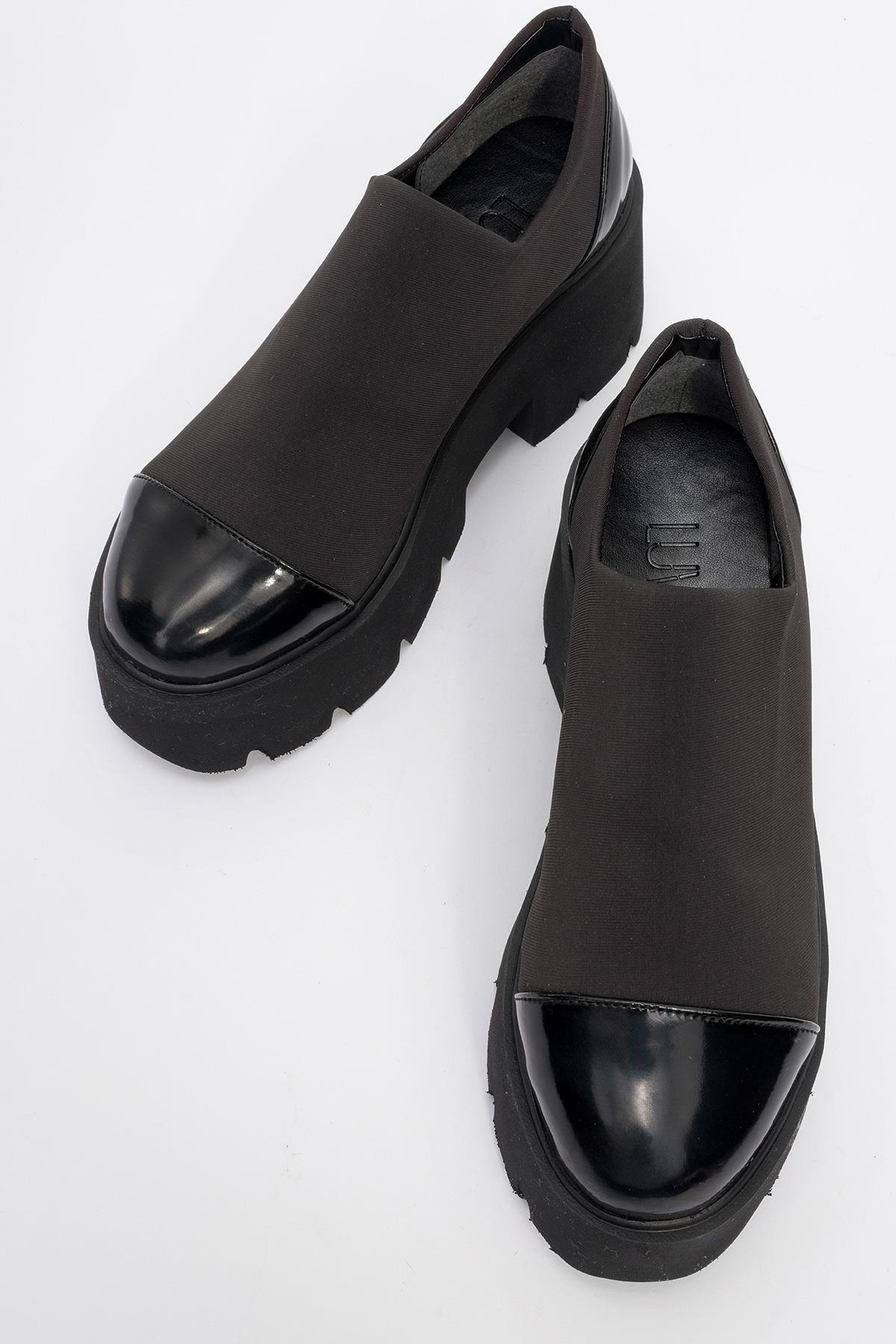 Grena - Black Patent Scuba Chunky Platform Casual Shoe – side view showing leather, black, Vowalisse