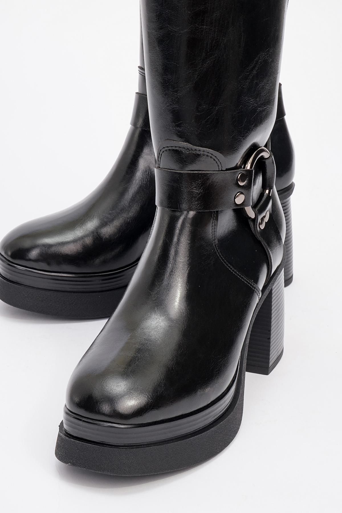 Rock - Black Buckle & Zip Platform Heel Boot – detail view showing leather, black, Vowalisse