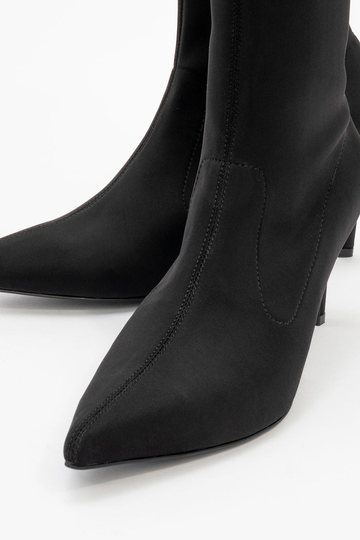 Thalin - Black Stretch Pointed Toe Slim Heel Boot – detail view showing black, Vowalisse