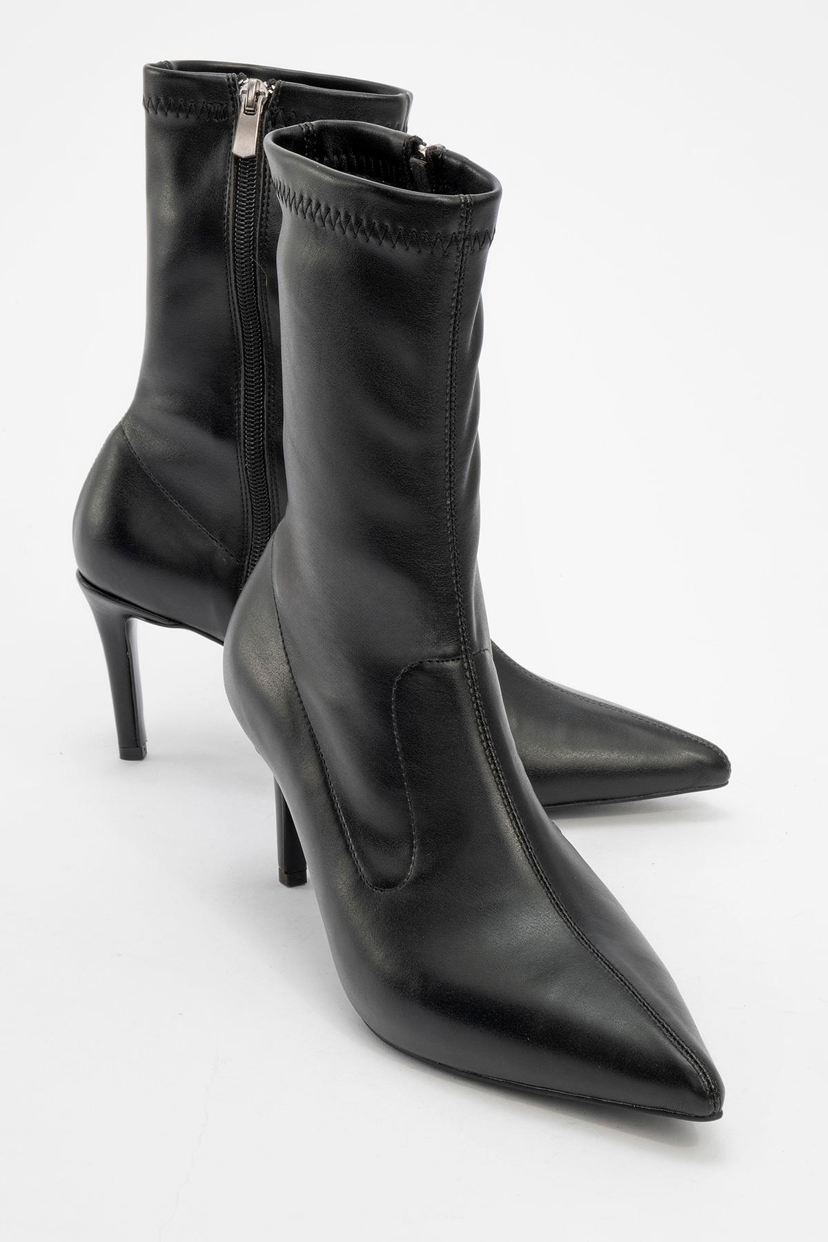 Thalin - Black Pointed Toe Side-Zip Stiletto Heel Boot – front three-quarter view showing leather, black, Vowalisse