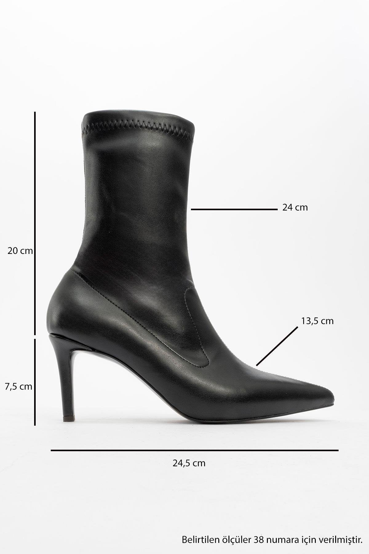 Thalin - Black Pointed Toe Side-Zip Stiletto Heel Boot – heel view showing leather, black, Vowalisse