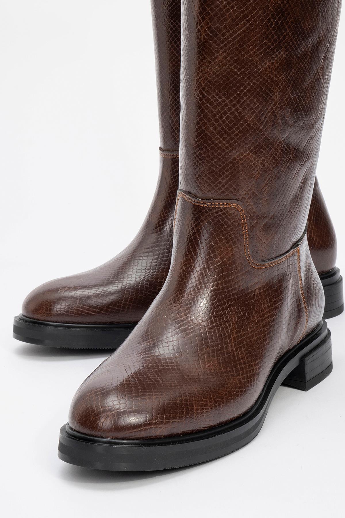 Alaska Brown Pattern Western Boot – detail view showing leather, Vowalisse