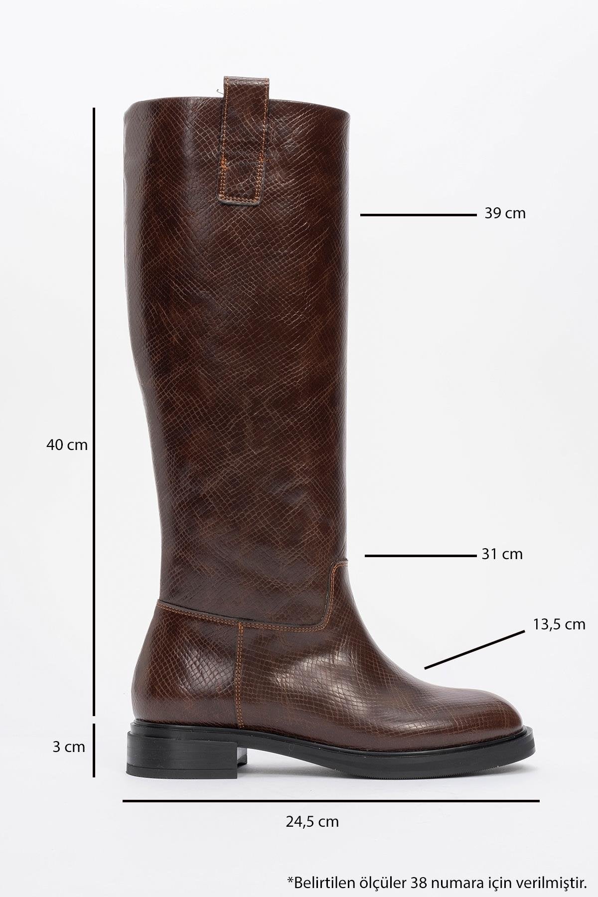 Alaska Brown Pattern Western Boot – heel view showing leather, Vowalisse
