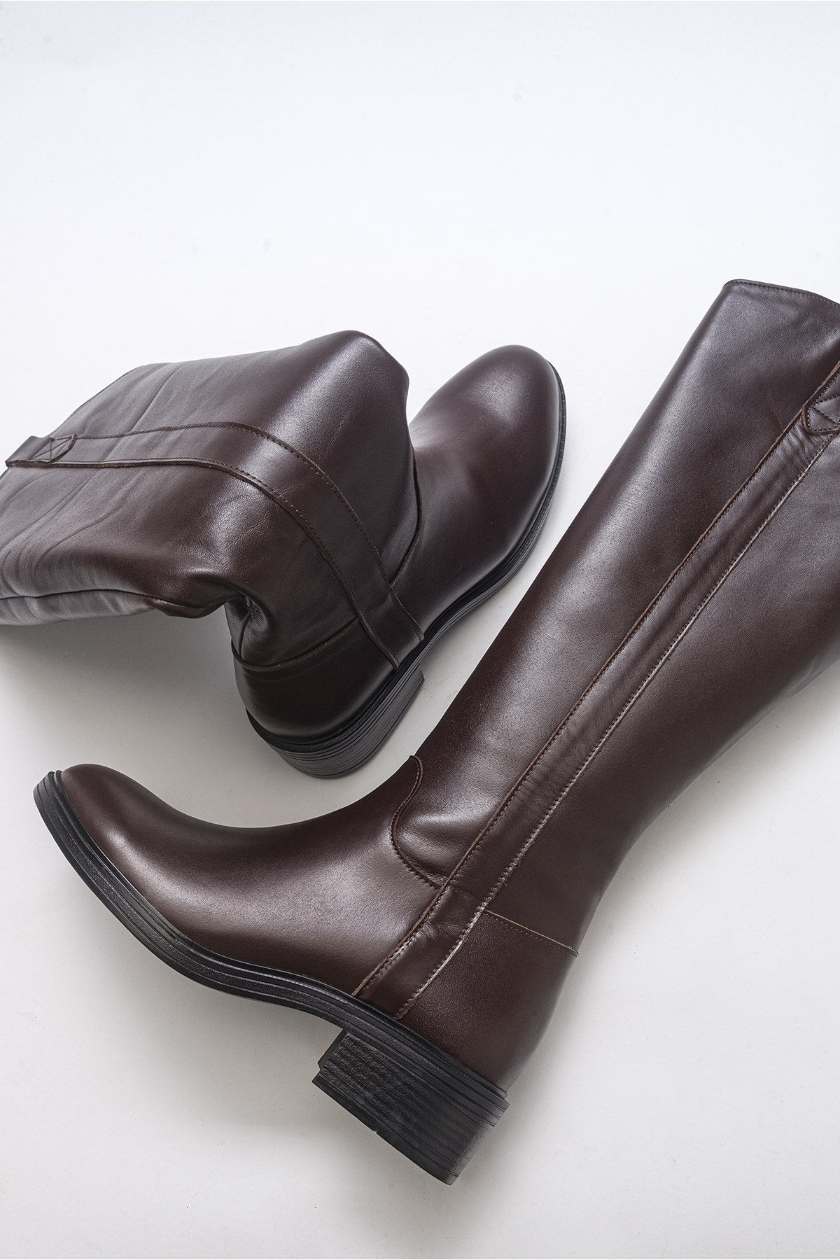 Acro Brown Leather Heeled Boot – detail view showing leather, Vowalisse