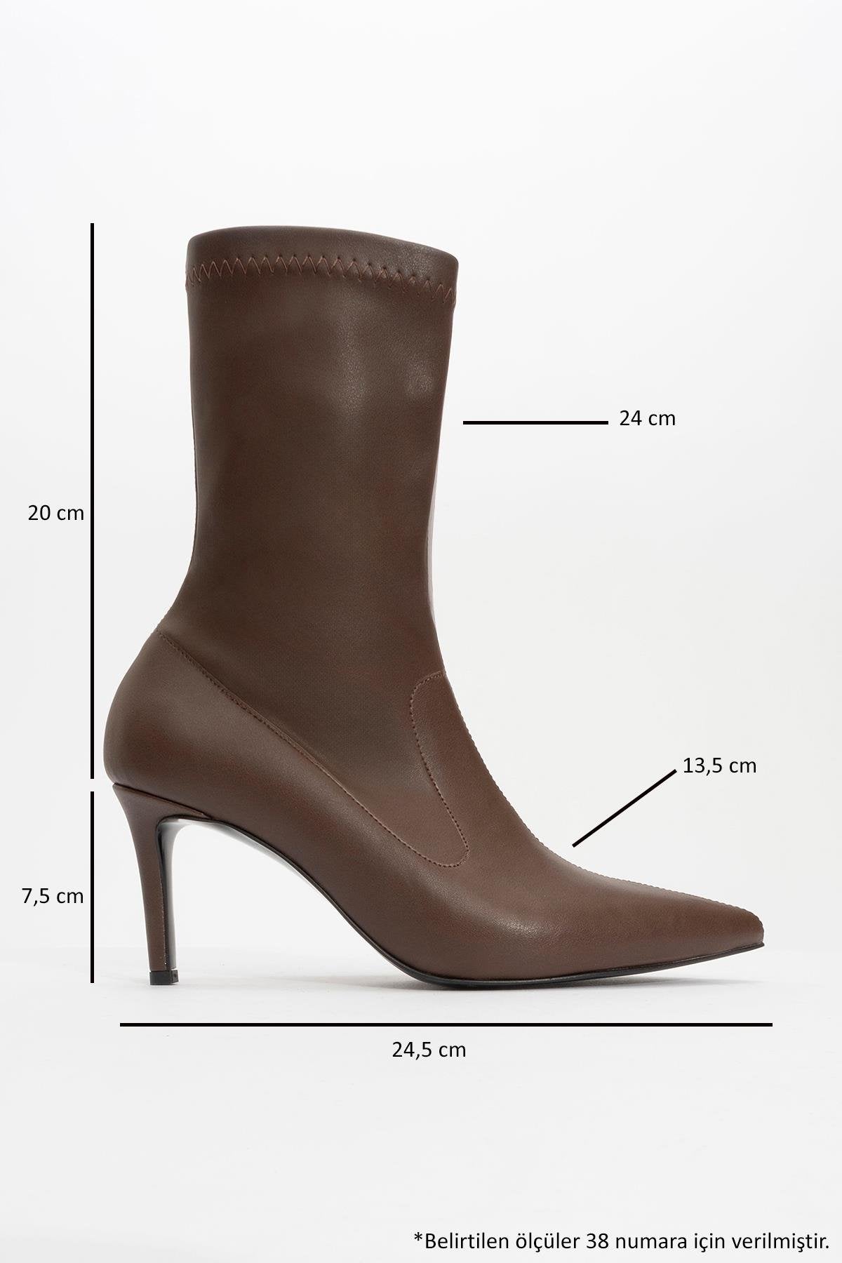 Thalin - Brown Pointed Toe Side Zip Slim Heel Boot – heel view showing leather, Vowalisse