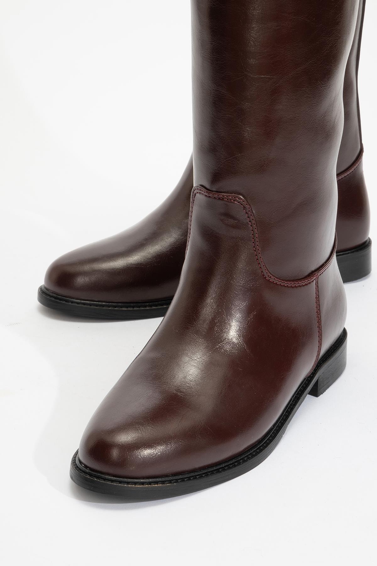 Yoko Burgundy Riding Boot – detail view showing leather, Vowalisse