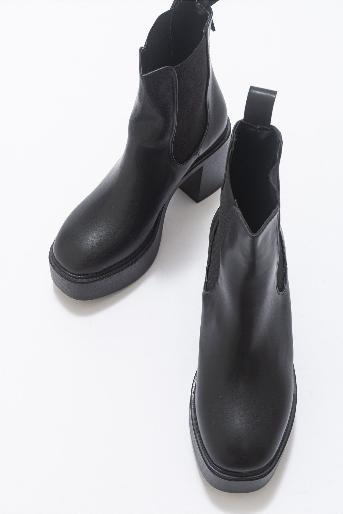 Aback - Black Boot – detail view showing leather, black, Vowalisse