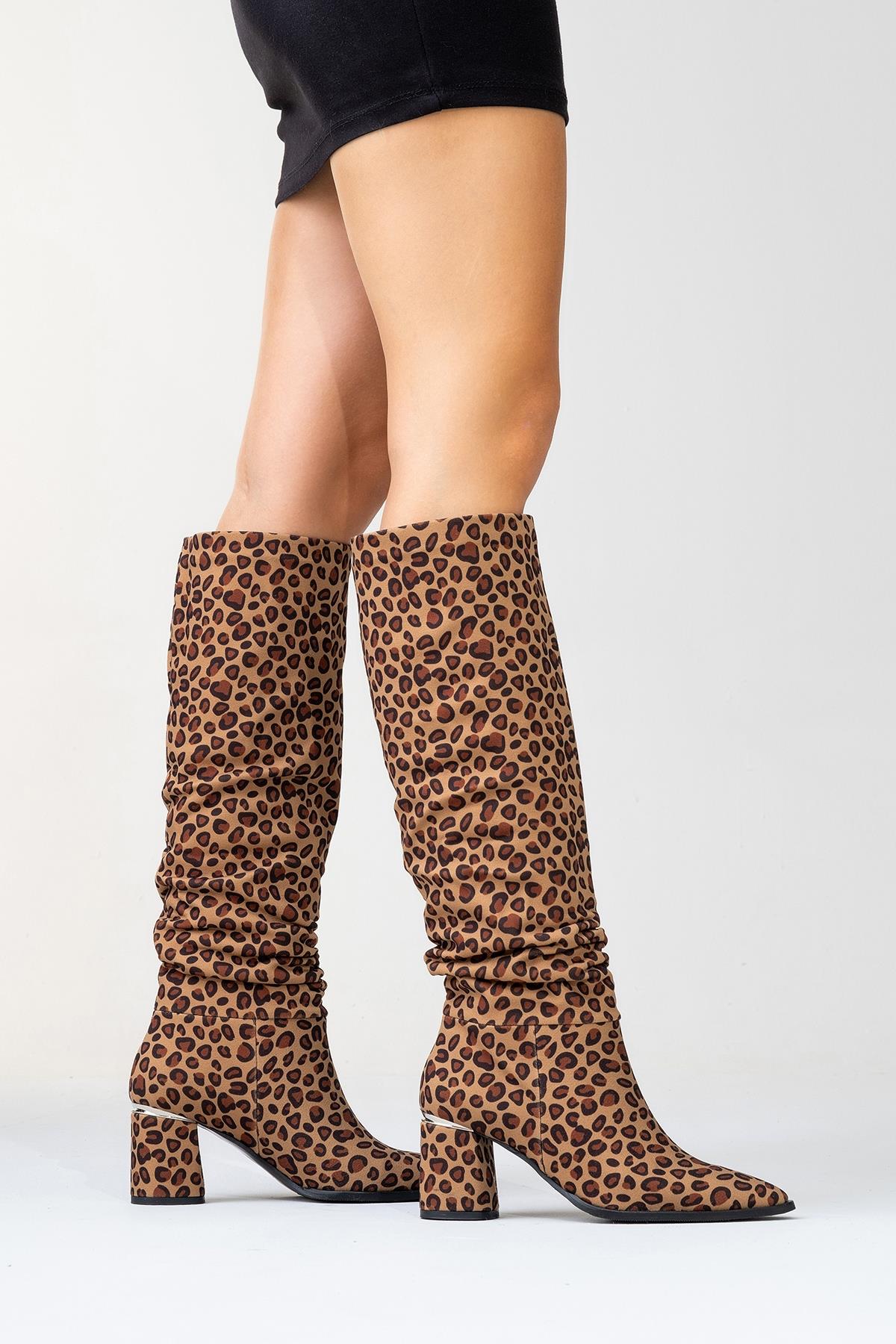 120 - Black Yellow Patterned Gusseted Knee-High Boot – sole view showing leather, black, Vowalisse