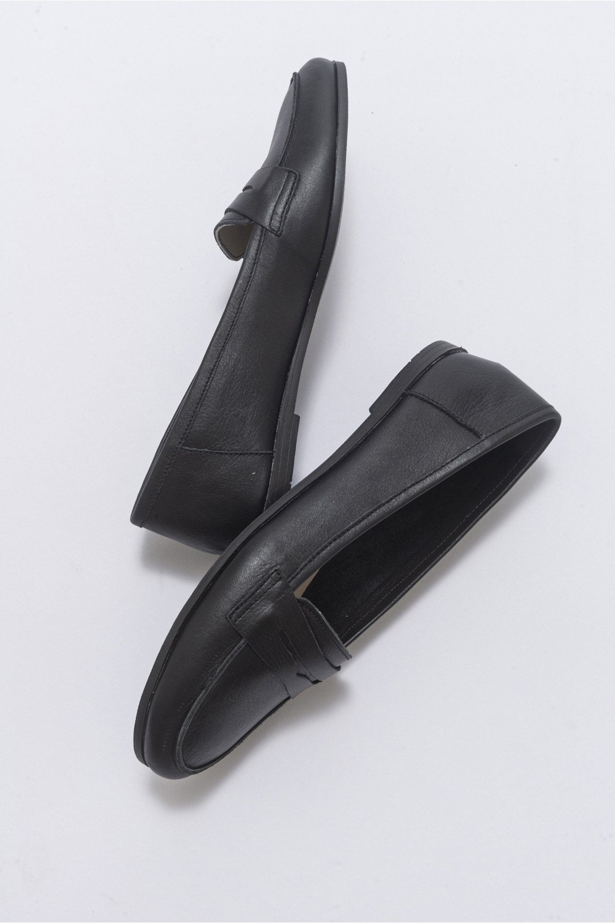 Dorothy - Black Leather Loafers – detail view showing leather, suede, black, Vowalisse