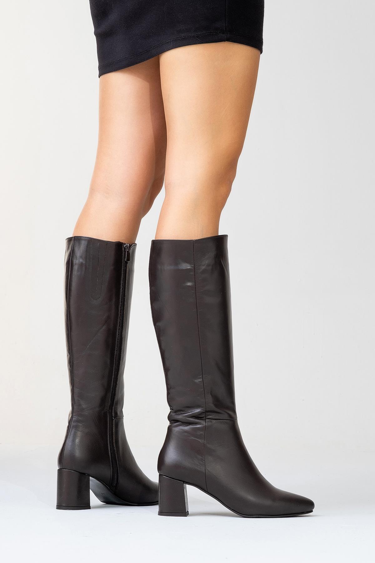Sejas - Cognac Genuine Leather Block Heel Knee-High Boot – top view showing leather, Vowalisse