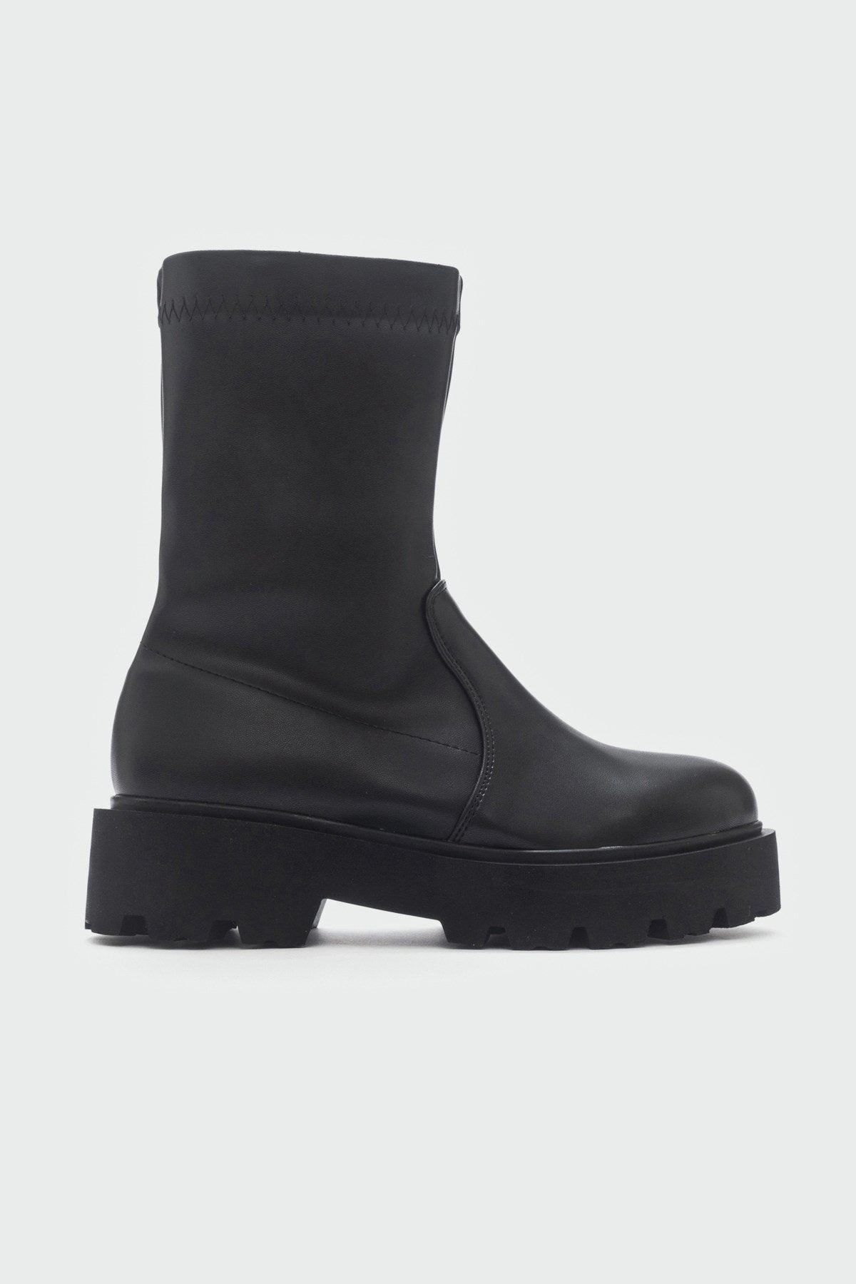 Rush Black Bootie – sole view showing leather, black, Vowalisse