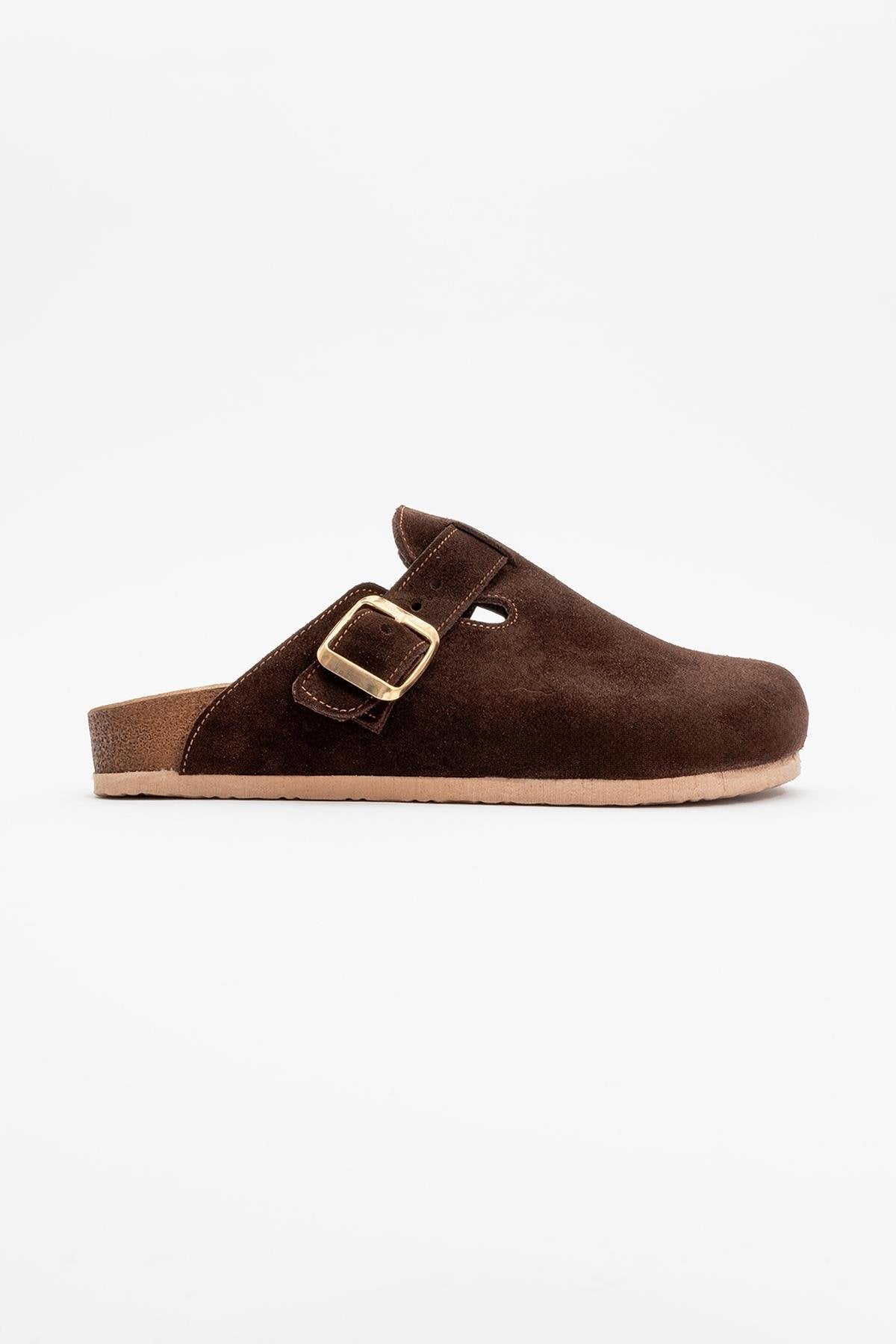 Gons - Brown Suede Leather Clogs – back view showing leather, suede, red, Vowalisse