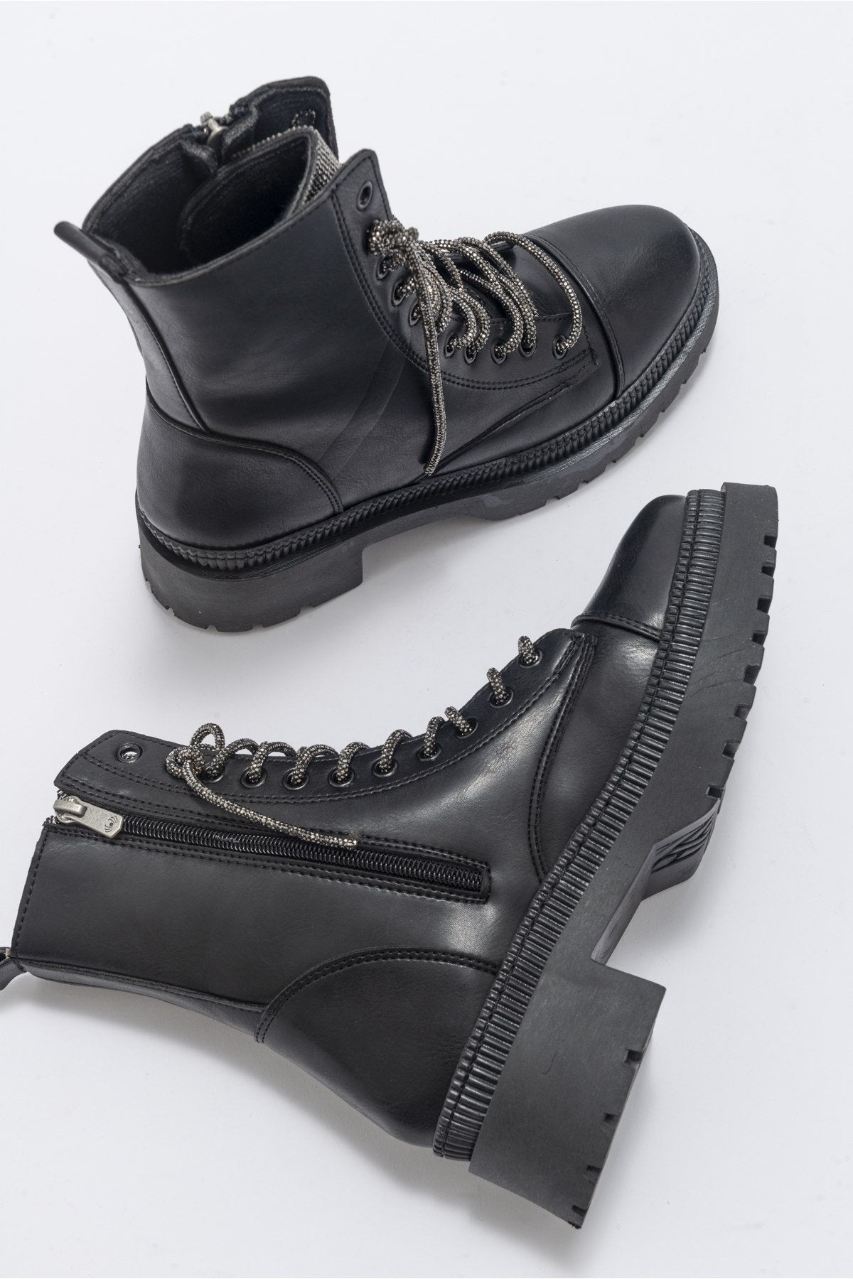 Abet - Black Boot – heel view showing leather, black, Vowalisse