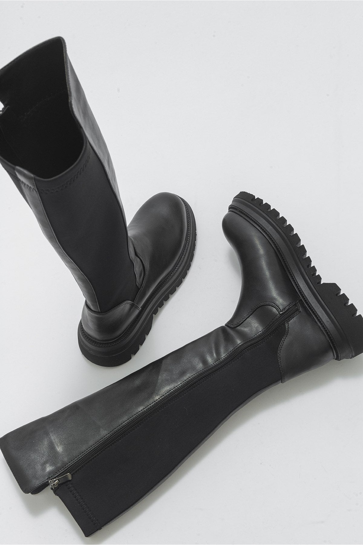Shadow Black Boot – detail view showing leather, black, Vowalisse