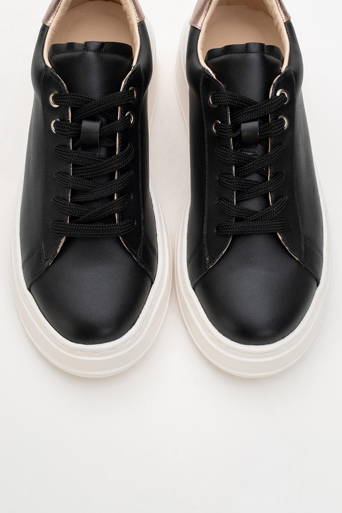 Gueno - Black Genuine Leather Sneaker – side view showing leather, black, red, Vowalisse
