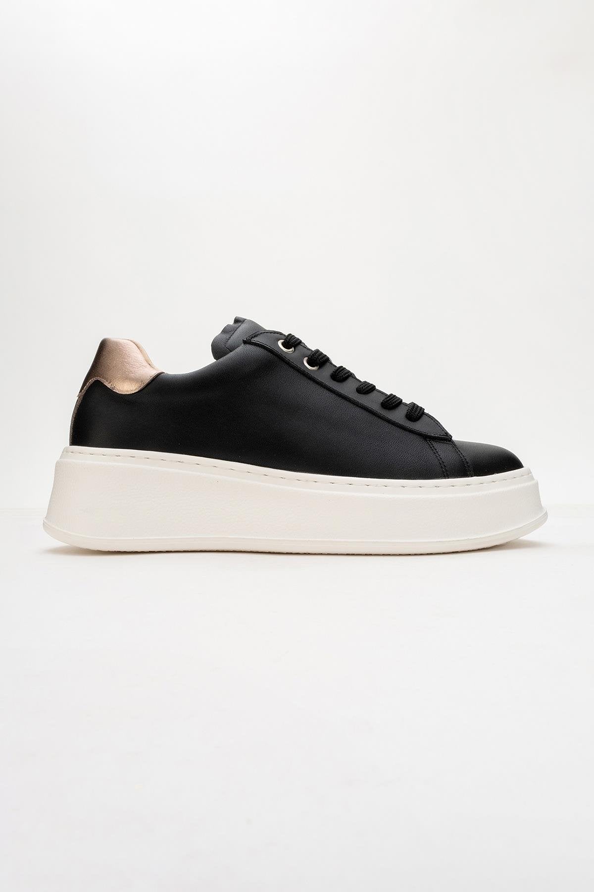 Gueno - Black Genuine Leather Sneaker – back view showing leather, black, red, Vowalisse