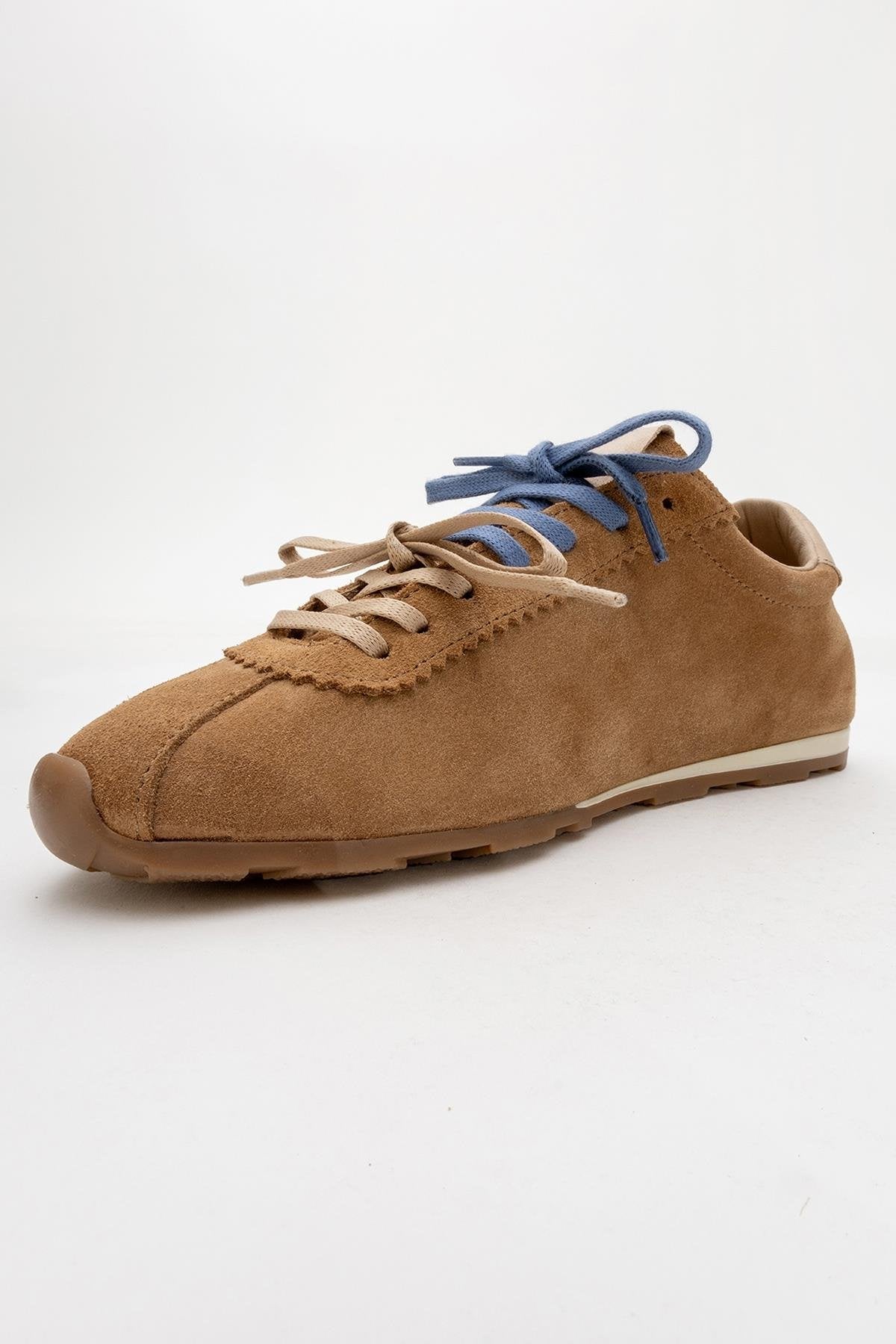 Crea - Cognac Suede Leather Sneakers – heel view showing leather, suede, red, Vowalisse