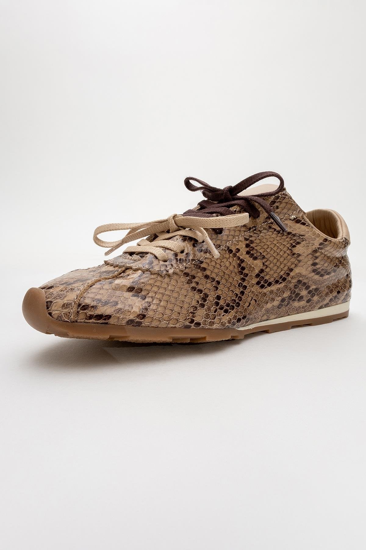 Crea - Light Brown Leather Sneakers – heel view showing leather, red, Vowalisse