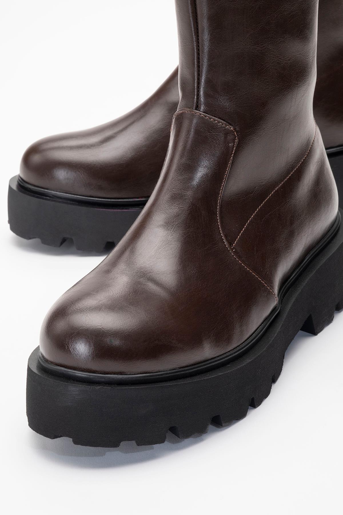 Rush Brown Bootie – detail view showing leather, Vowalisse