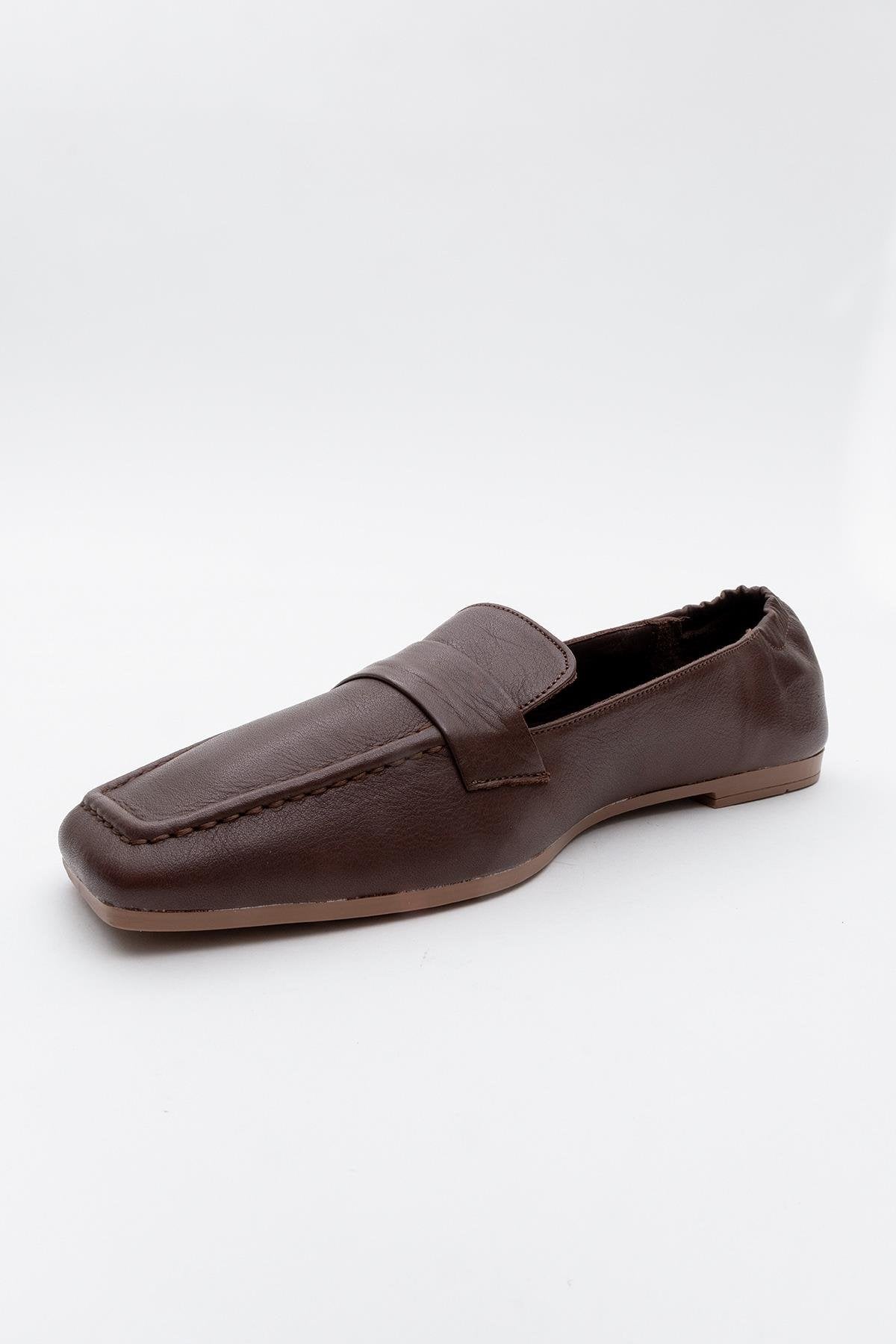 Liepa - Brown Leather Loafers – detail view showing leather, Vowalisse