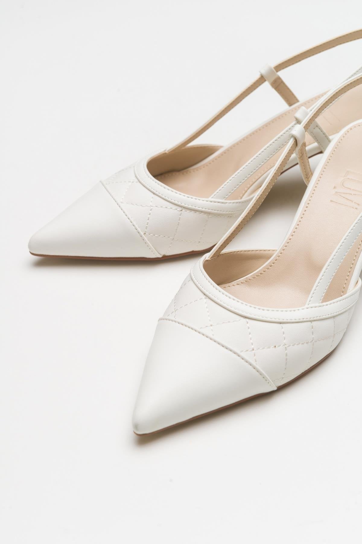 Point - White Heeled Shoe – side view showing leather, white, Vowalisse