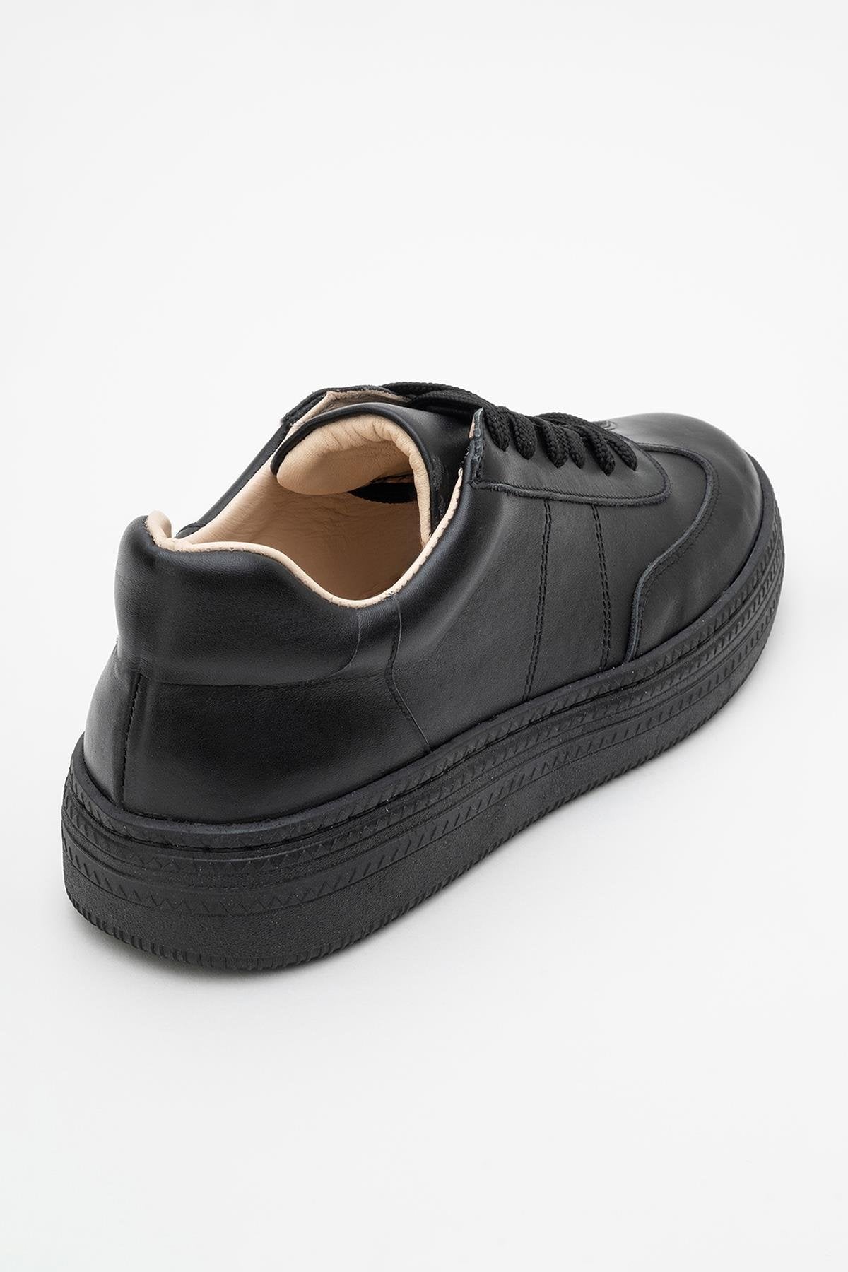 Fiore - Black Leather Sneakers – heel view showing leather, black, red, Vowalisse