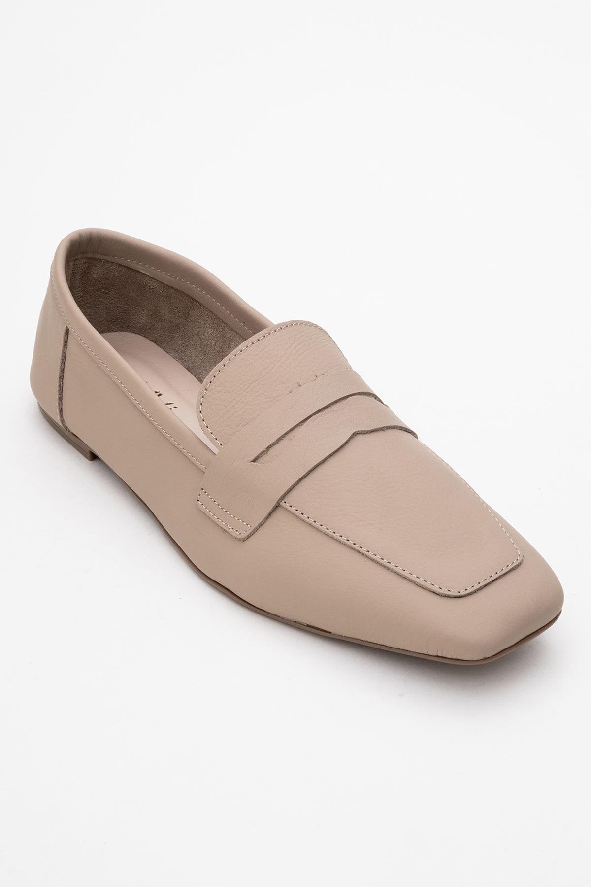 Morne - Dark Beige Leather Loafers – detail view showing leather, Vowalisse