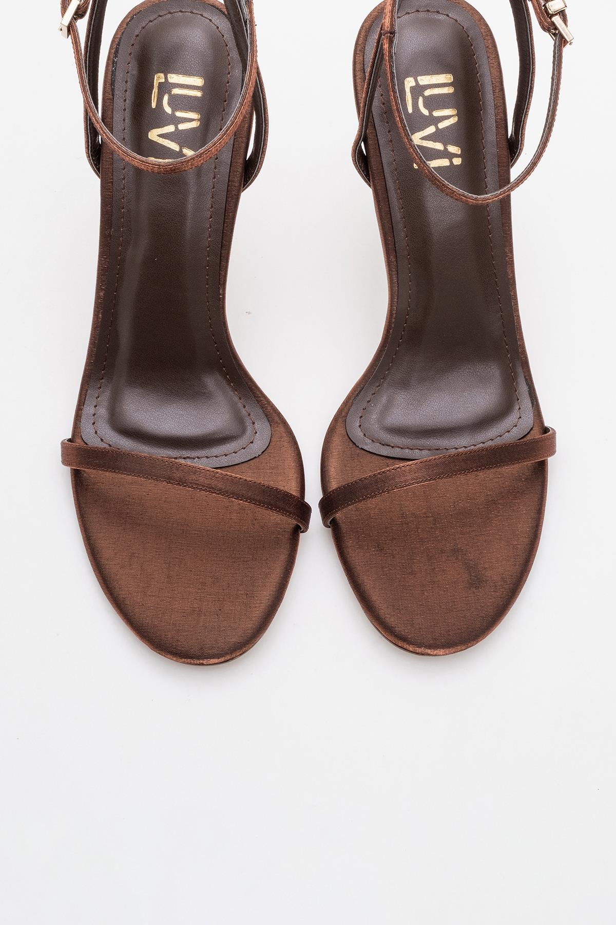 Jasmin - Cognac Satin Stiletto Pump – side view showing satin, leather, Vowalisse