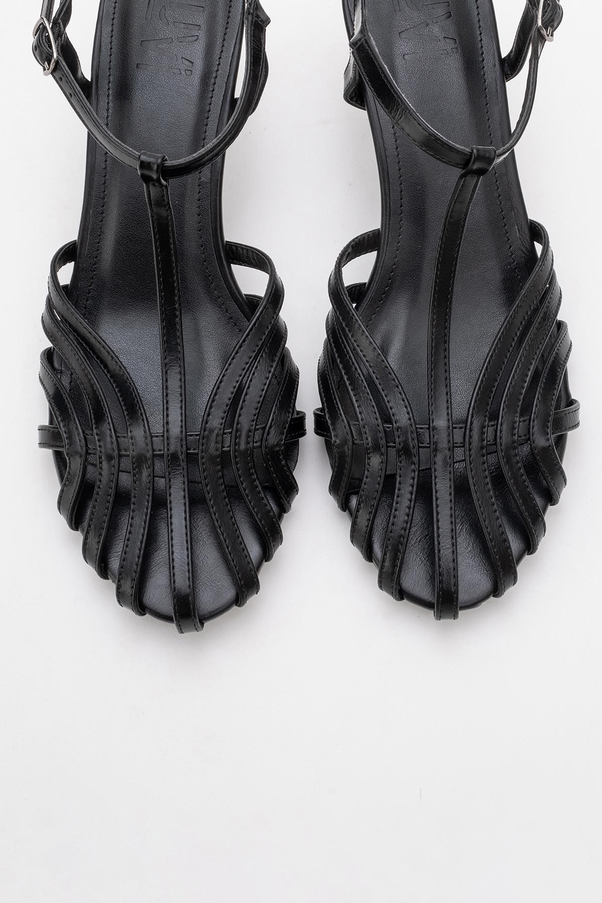 Felip - Black Strappy Low Heel Sandal – side view showing leather, black, red, Vowalisse