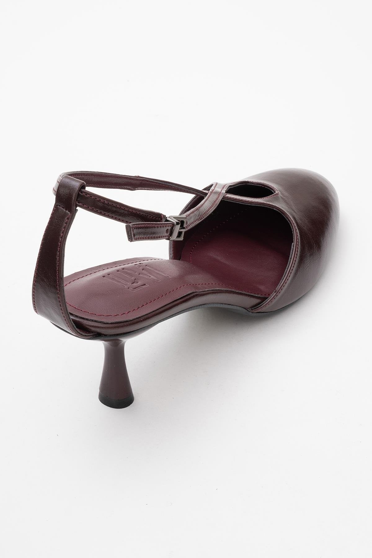 Agves - Burgundy Heeled Sandal – back view showing leather, Vowalisse