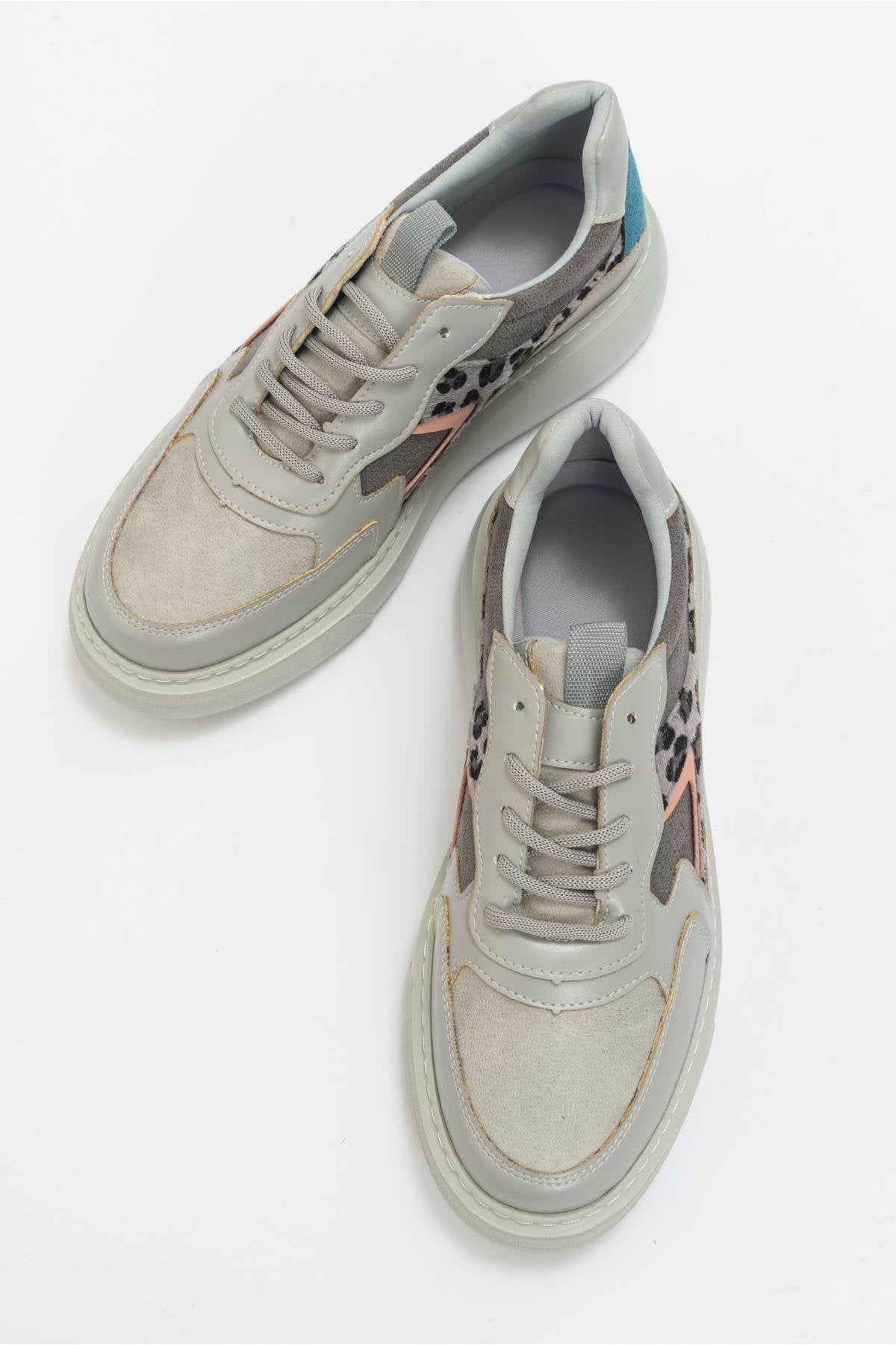 Ida - Grey Platform Sneakers – detail view showing leather, Vowalisse