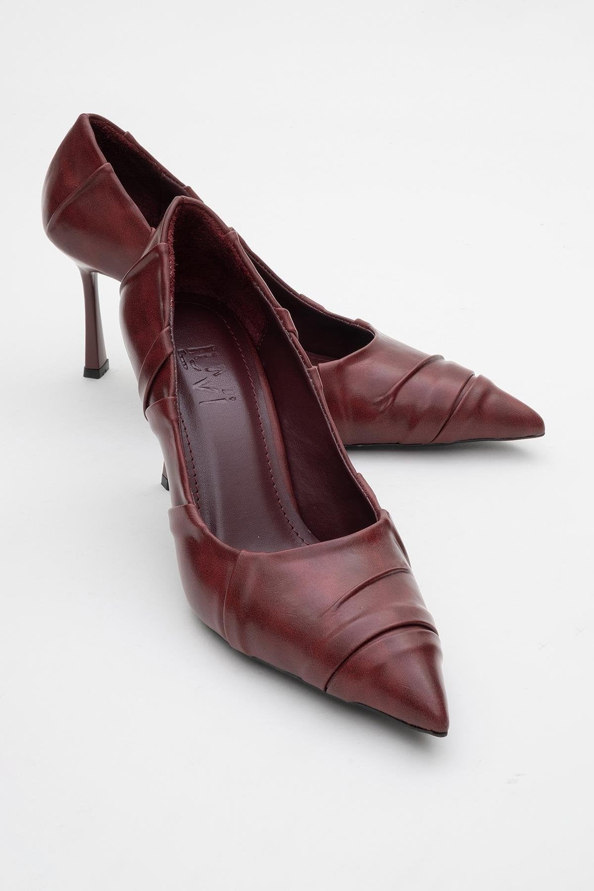 Anly - Burgundy Stiletto Pump – front three-quarter view showing leather, Vowalisse
