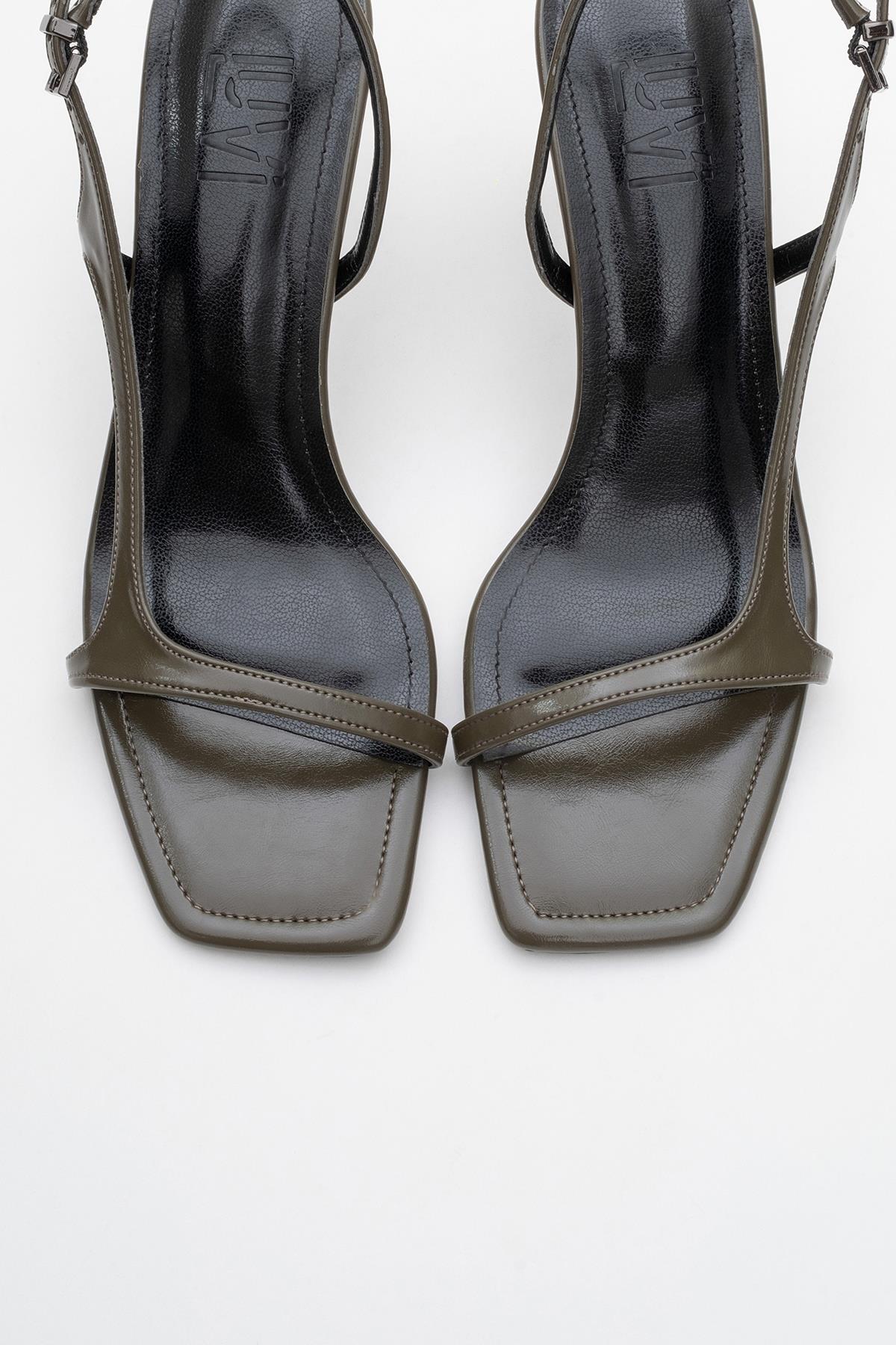 Melby - Khaki Heeled Shoe – side view showing leather, Vowalisse
